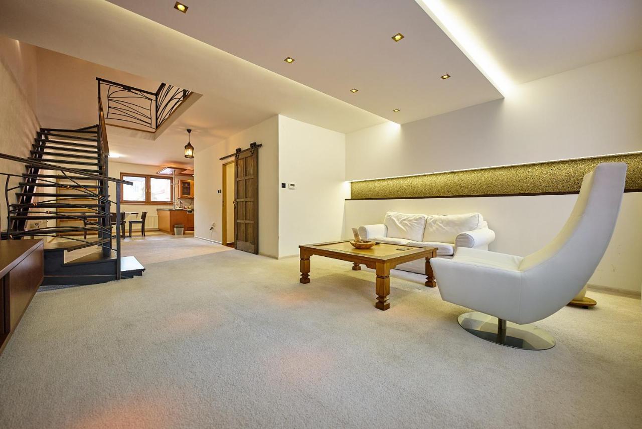 Dependance Patriot Trnava Hotel Bagian luar foto